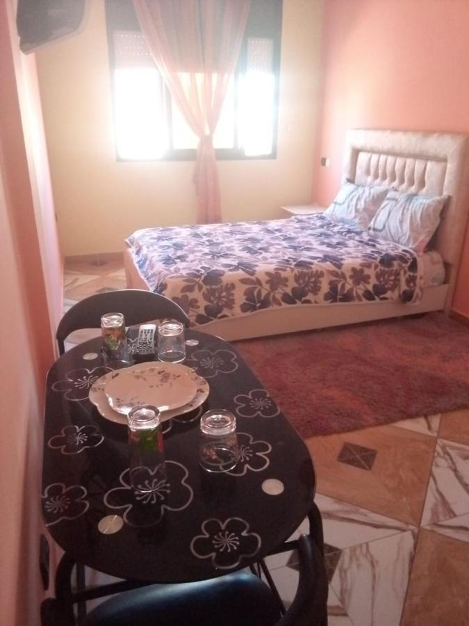Blue Meadow Apartment Мулай Буселам Екстериор снимка